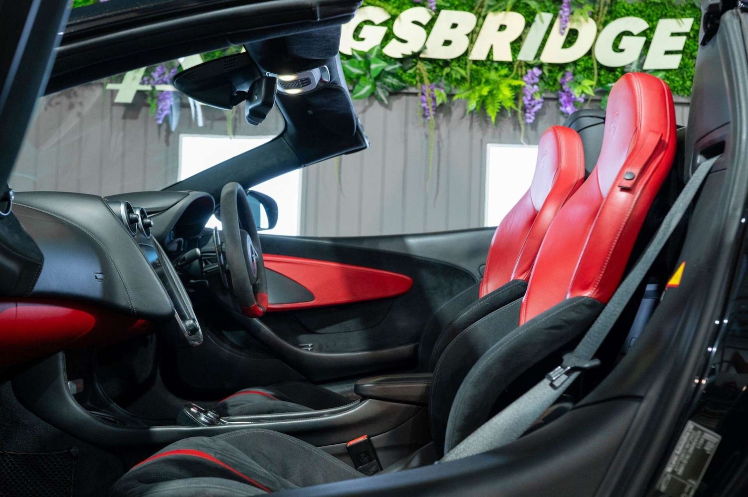 Used McLaren 570S 2018 for sale - 77460276: Photo 2