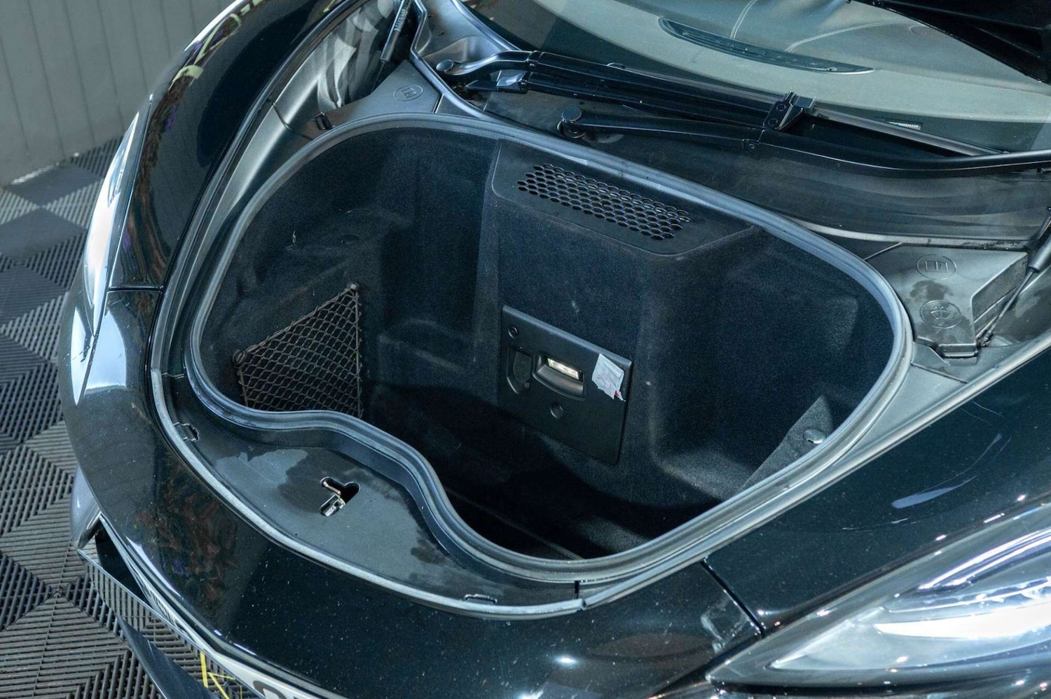 Used McLaren 570S 2018 for sale - 77460276: Photo 30