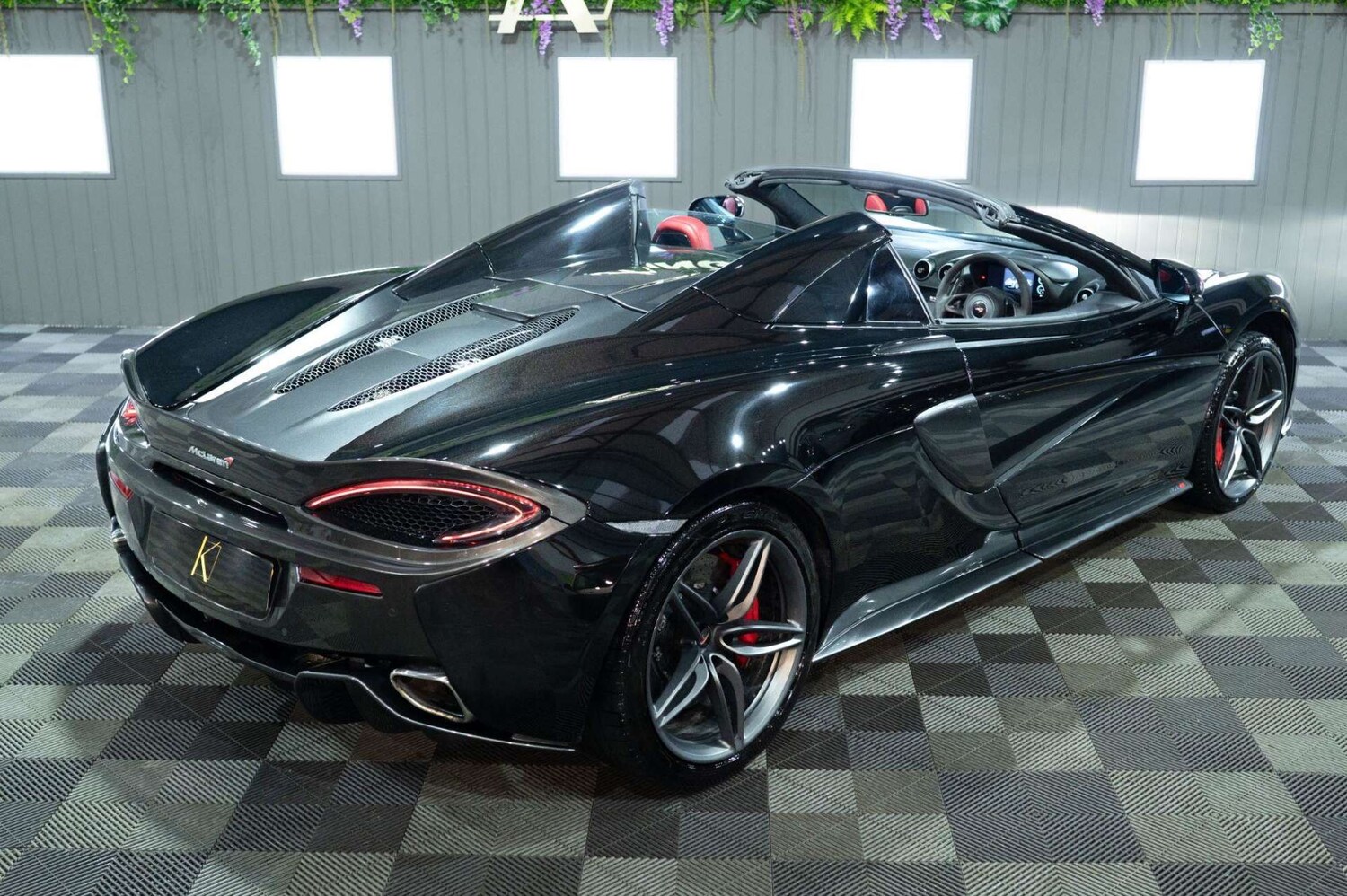 Used McLaren 570S 2018 for sale - 77460276: Photo 54