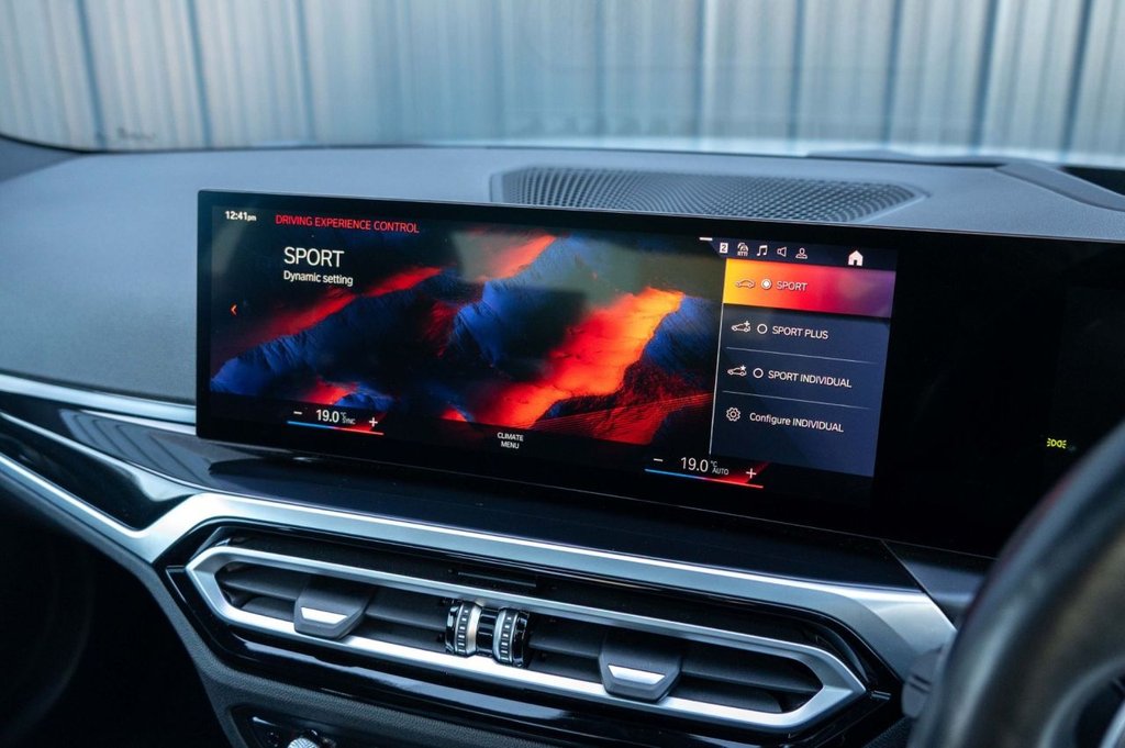 Used BMW 2 Series 2023 for sale - 76582648: Photo 31