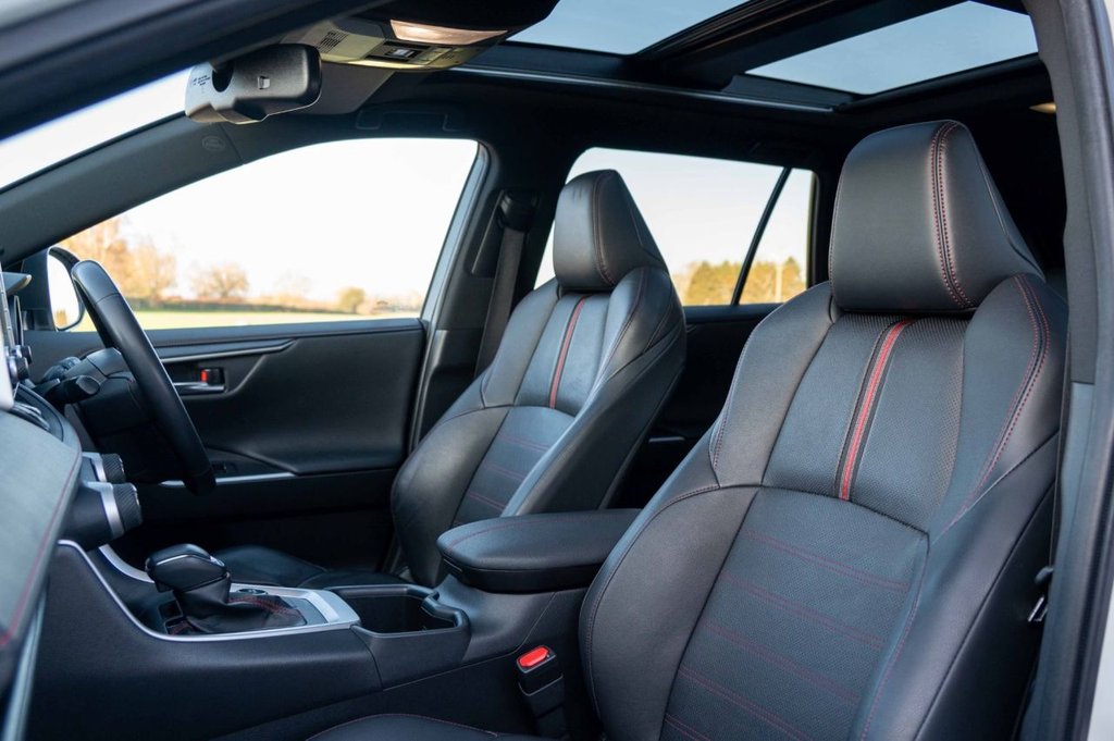 Used Toyota RAV4 2022 for sale - 76751266: Photo 2