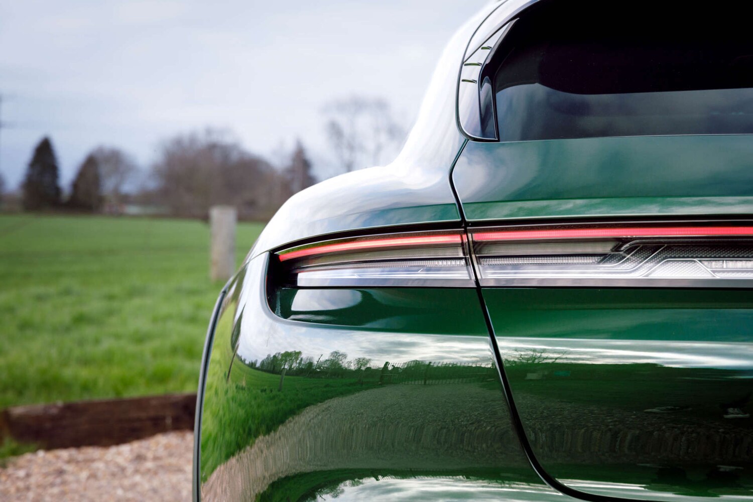 Used Porsche Taycan 2024 for sale - 77932011: Photo 25