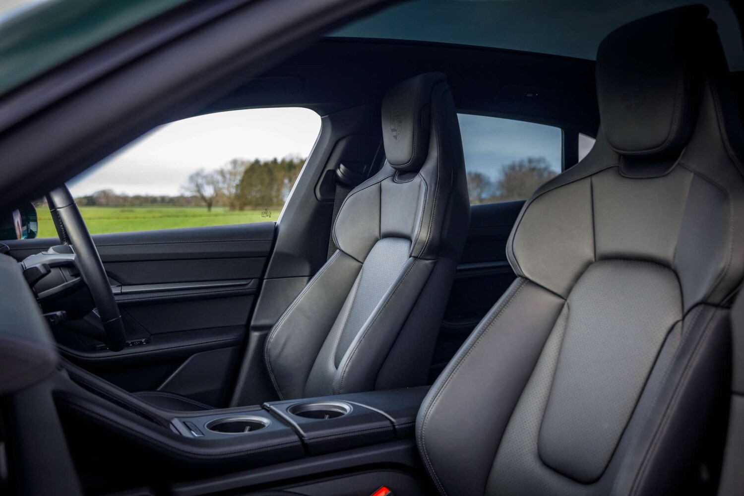 Used Porsche Taycan 2024 for sale - 77932011: Photo 36