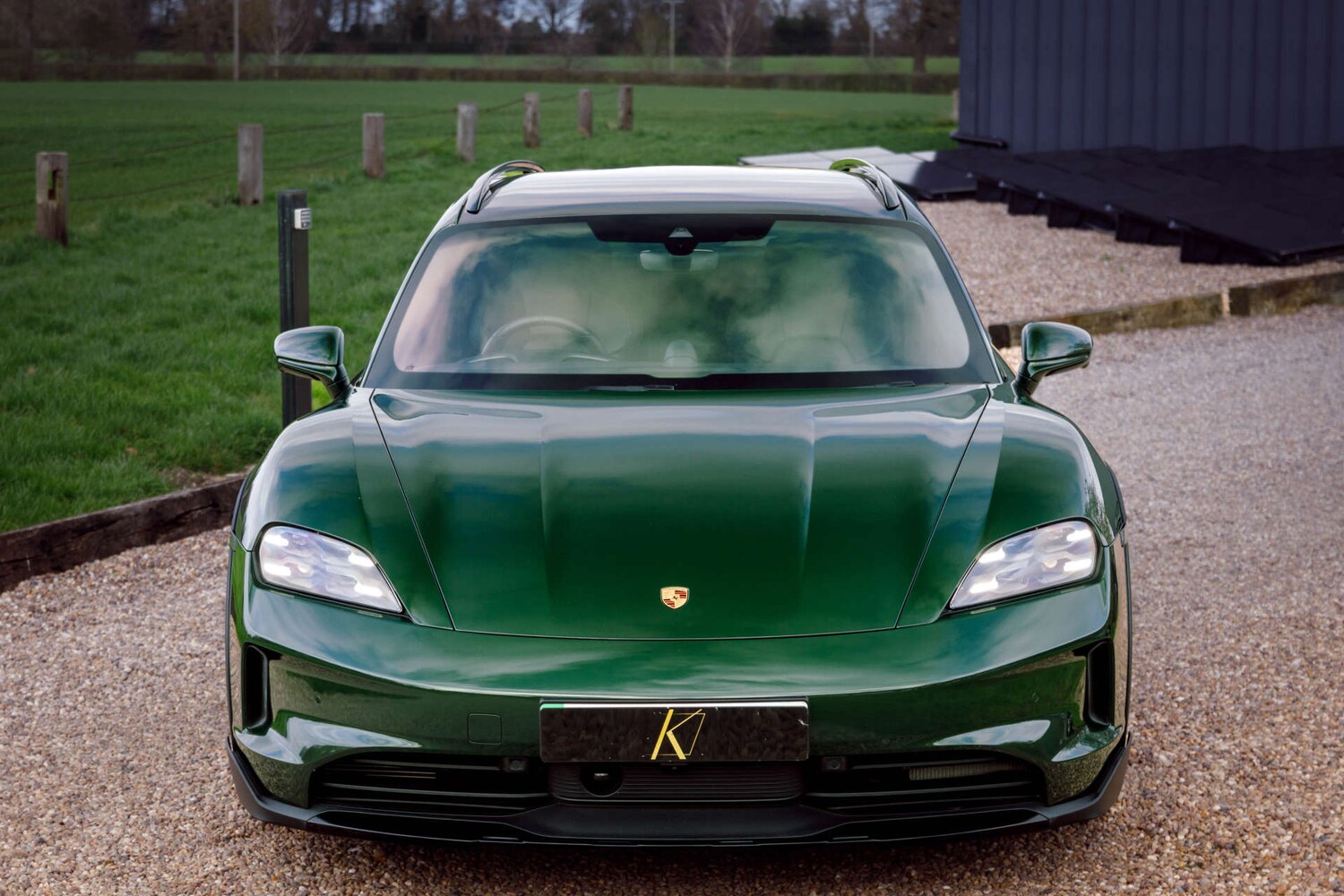 Used Porsche Taycan 2024 for sale - 77932011: Photo 43