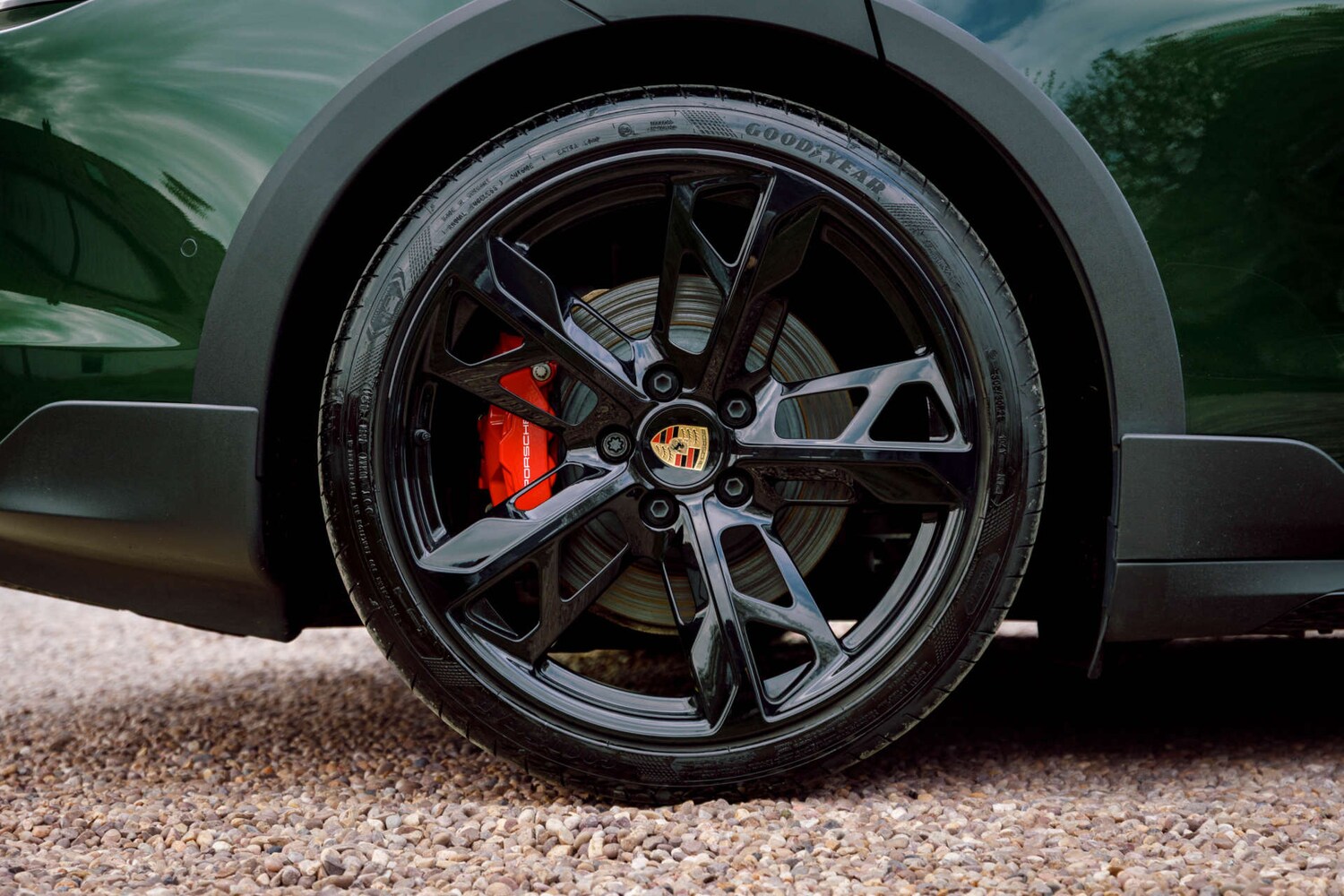 Used Porsche Taycan 2024 for sale - 77932011: Photo 56