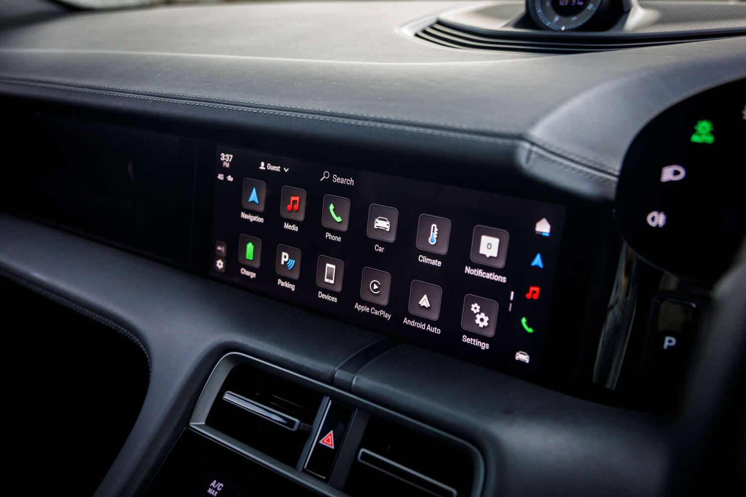 Used Porsche Taycan 2024 for sale - 77932011: Photo 60