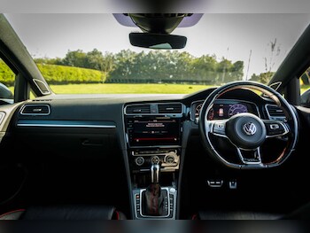 Used Volkswagen Golf 2020 for sale - 78236830: Photo