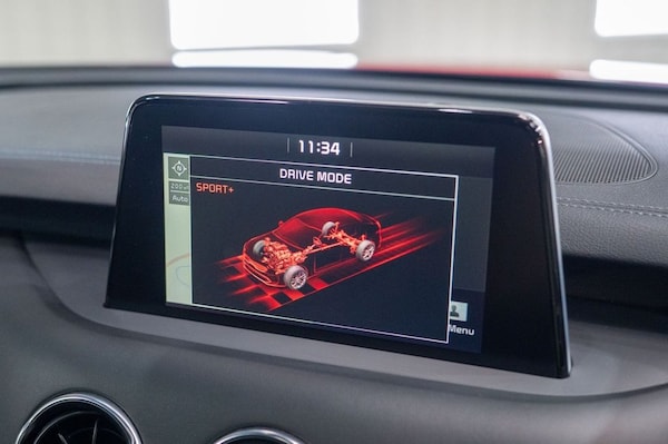 Used Kia Stinger 2019 for sale - 76111968: Photo 42