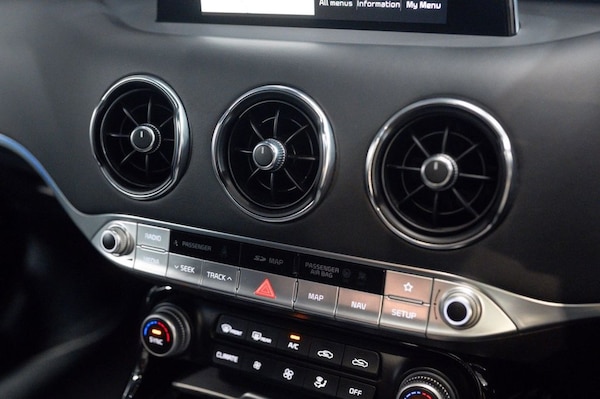 Used Kia Stinger 2019 for sale - 76111968: Photo 48