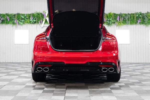 Used Kia Stinger 2019 for sale - 76111968: Photo 8