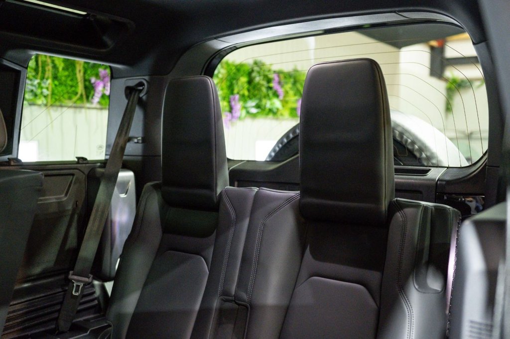 Used Land Rover Defender 2023 for sale - 77355658: Photo 13