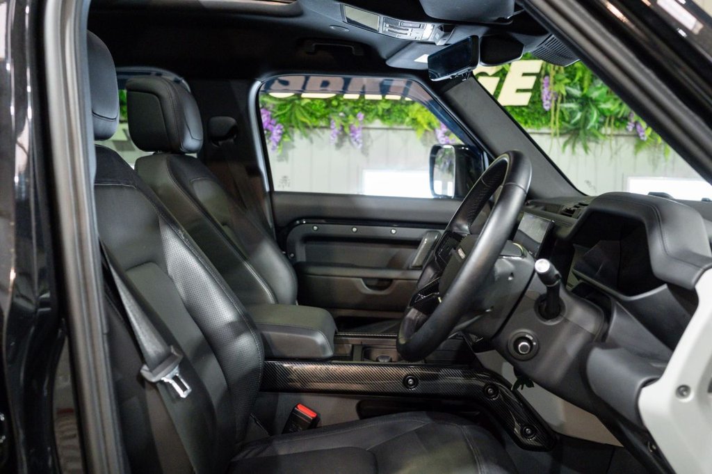 Used Land Rover Defender 2023 for sale - 77355658: Photo 17