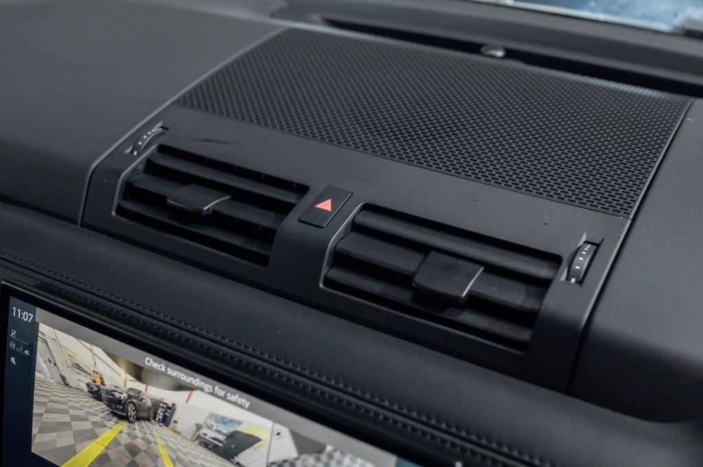 Used Land Rover Defender 2023 for sale - 77355658: Photo 21