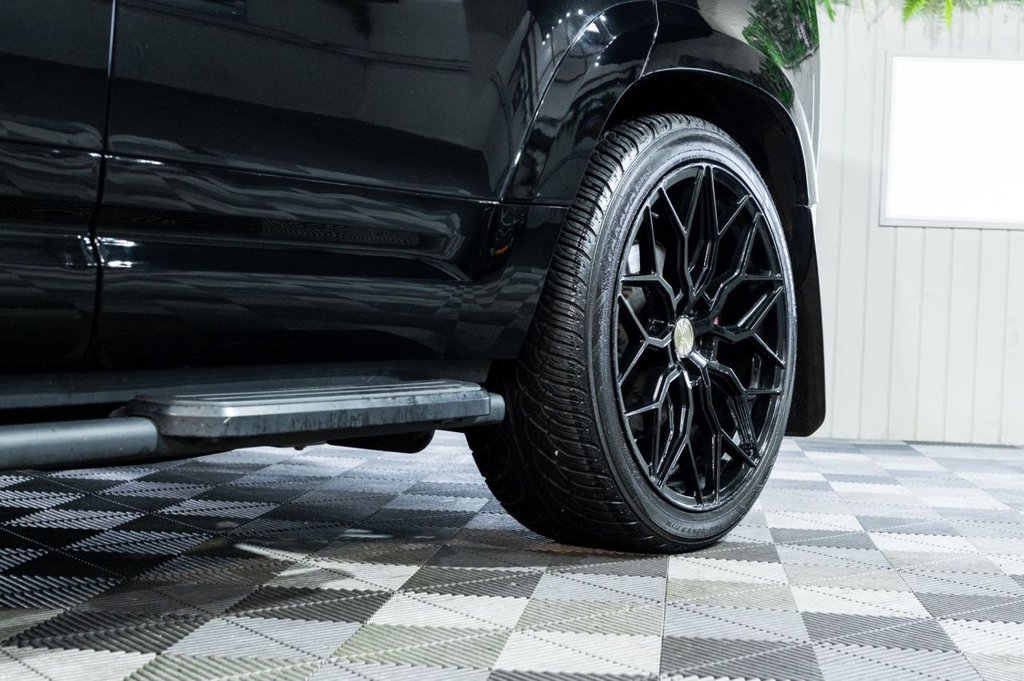 Used Land Rover Defender 2023 for sale - 77355658: Photo 29