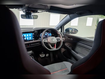 Used Volkswagen Golf 2023 for sale - 75487350: Photo