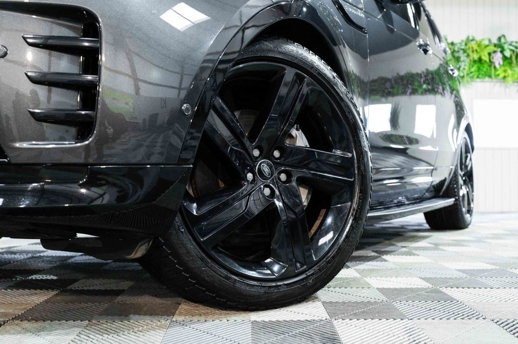 Used Land Rover Discovery 2023 for sale - 77355865: Photo 32