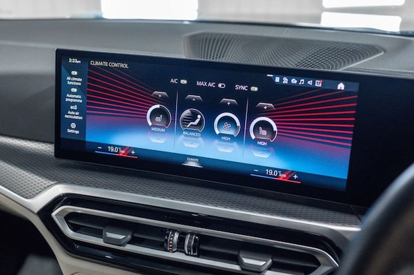 Used BMW 4 Series 2023 for sale - 76297214: Photo 44
