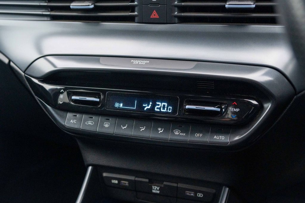 Used Hyundai i20 2022 for sale - 77084132: Photo 47