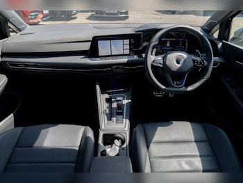 Used Volkswagen Golf 2021 for sale - 77422678: Photo