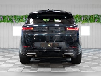 Used Land Rover Range Rover Sport 2023 for sale - 75979785: Photo