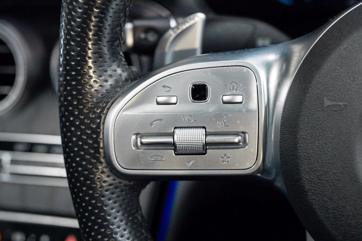 Used Mercedes-Benz GLC 2020 for sale - 77460288: Photo 43