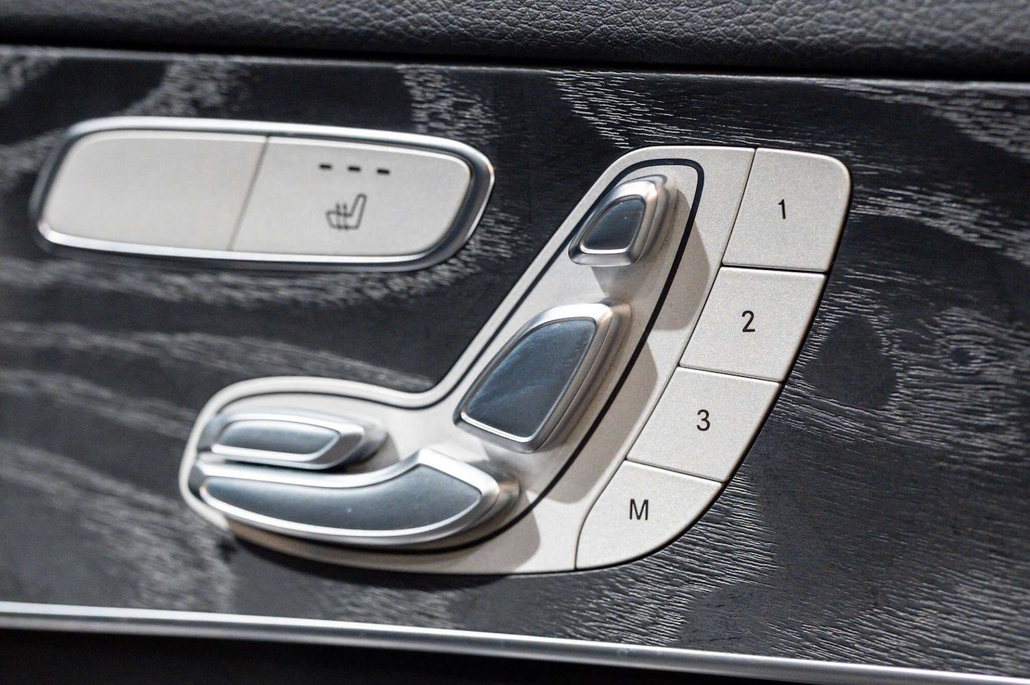 Used Mercedes-Benz GLC 2020 for sale - 77460288: Photo 56