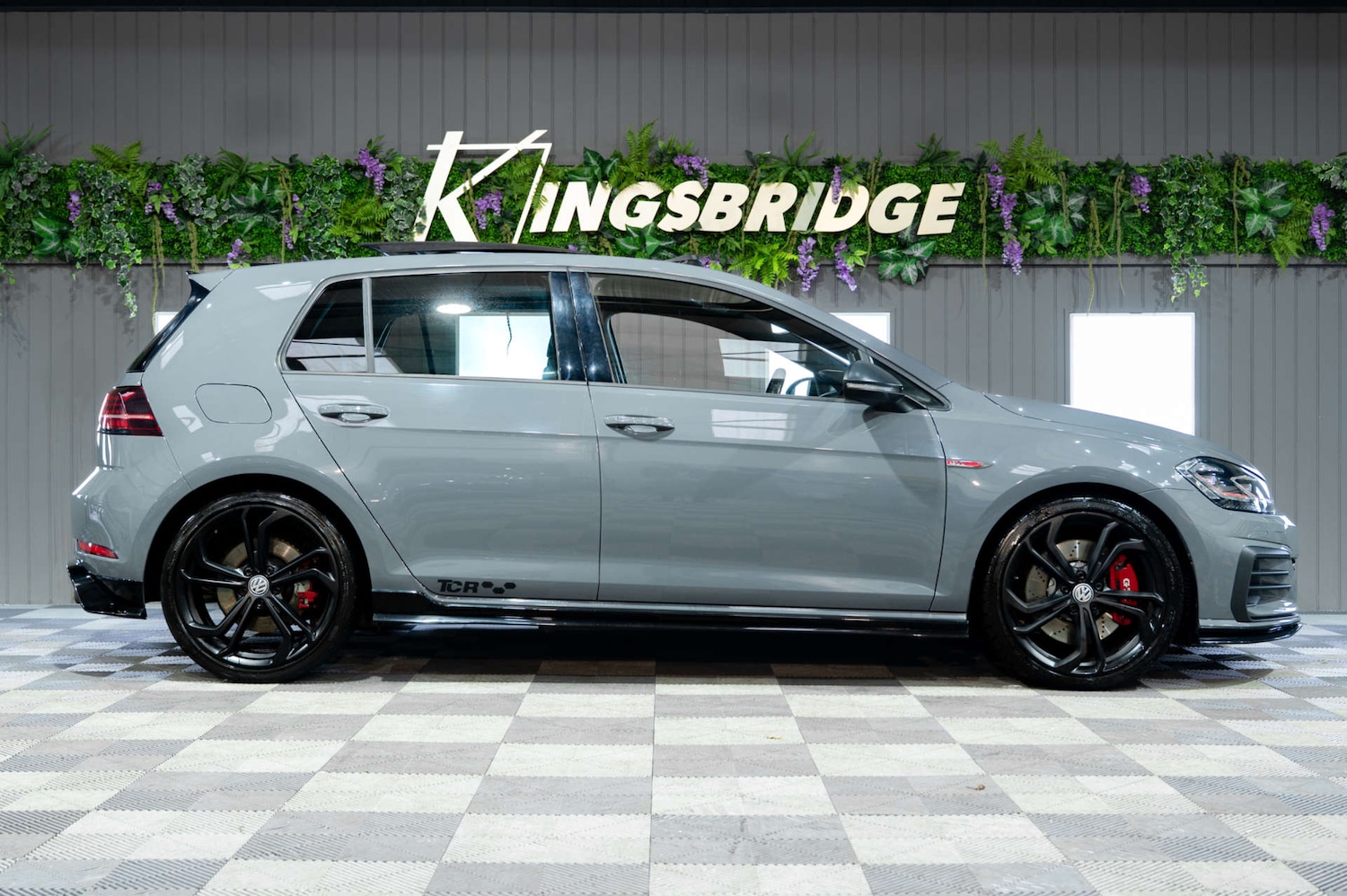 Used Volkswagen Golf 2019 for sale - 77494198: Photo 4