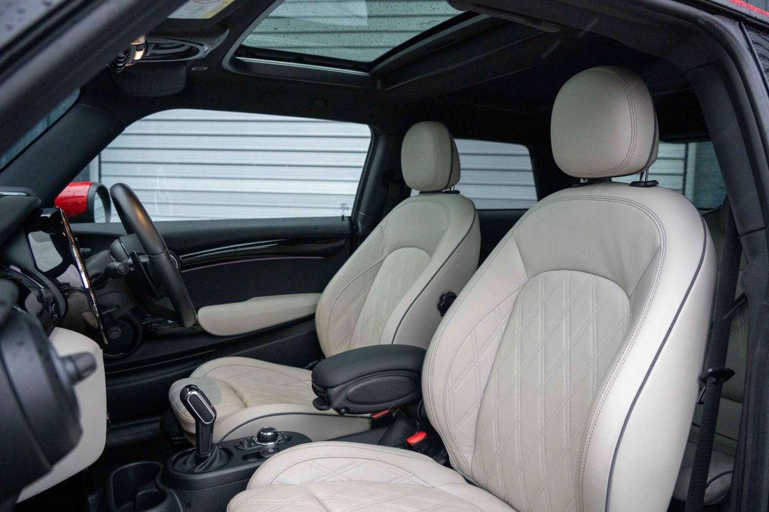 Used MINI Hatch 2021 for sale - 77460262: Photo 2