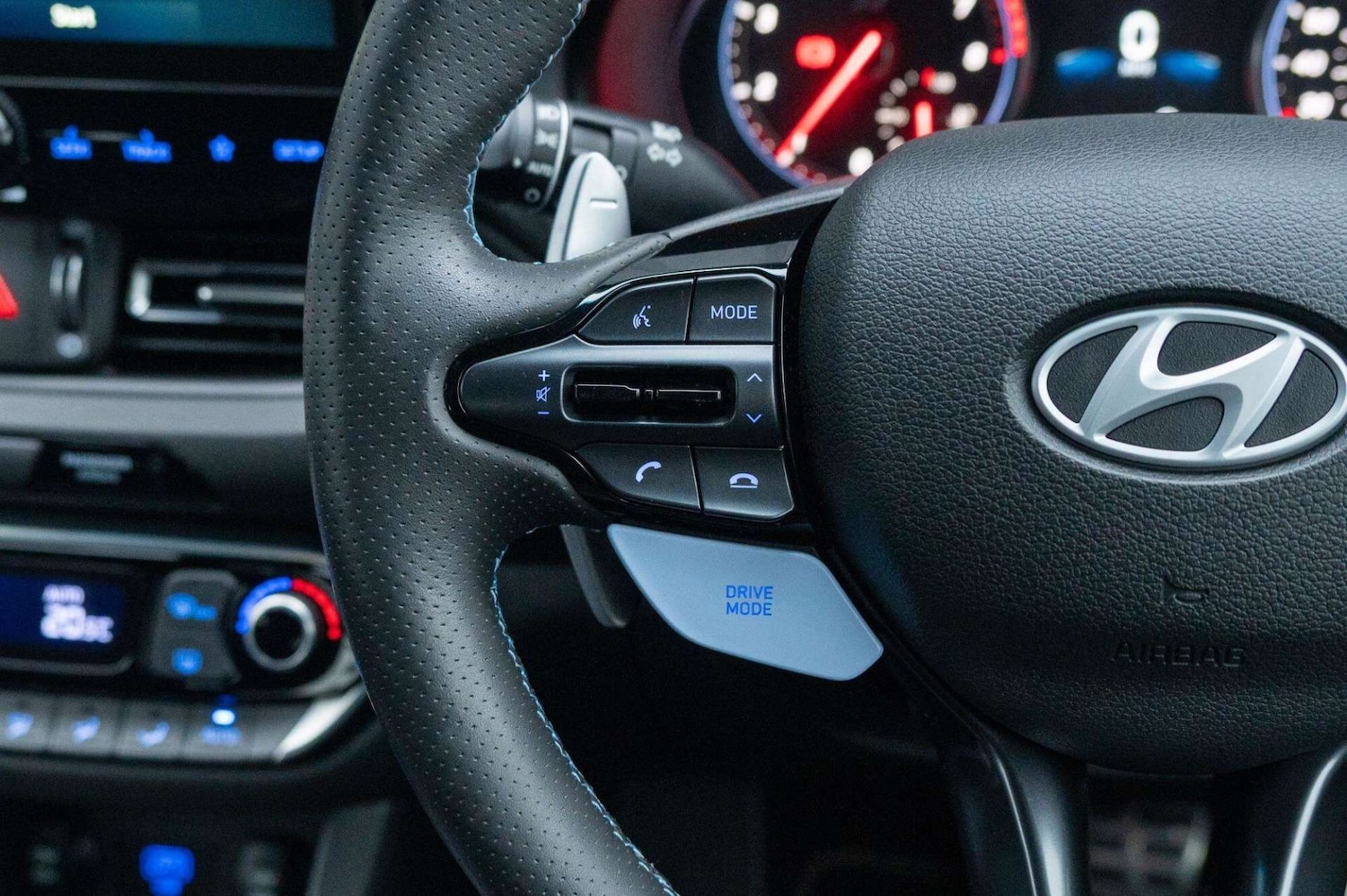 Used Hyundai i30 2023 for sale - 77460251: Photo 21