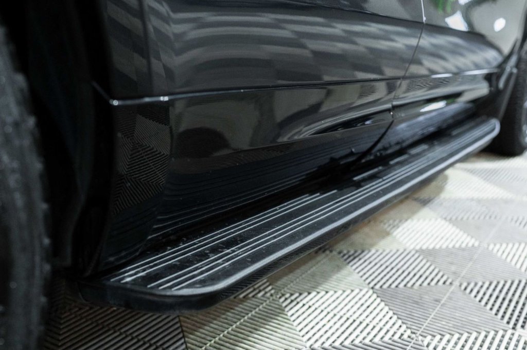 Used Land Rover Discovery 2023 for sale - 76900622: Photo 45