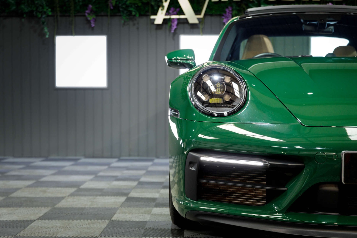 Used Porsche 911 2023 for sale - 77639552: Photo 16