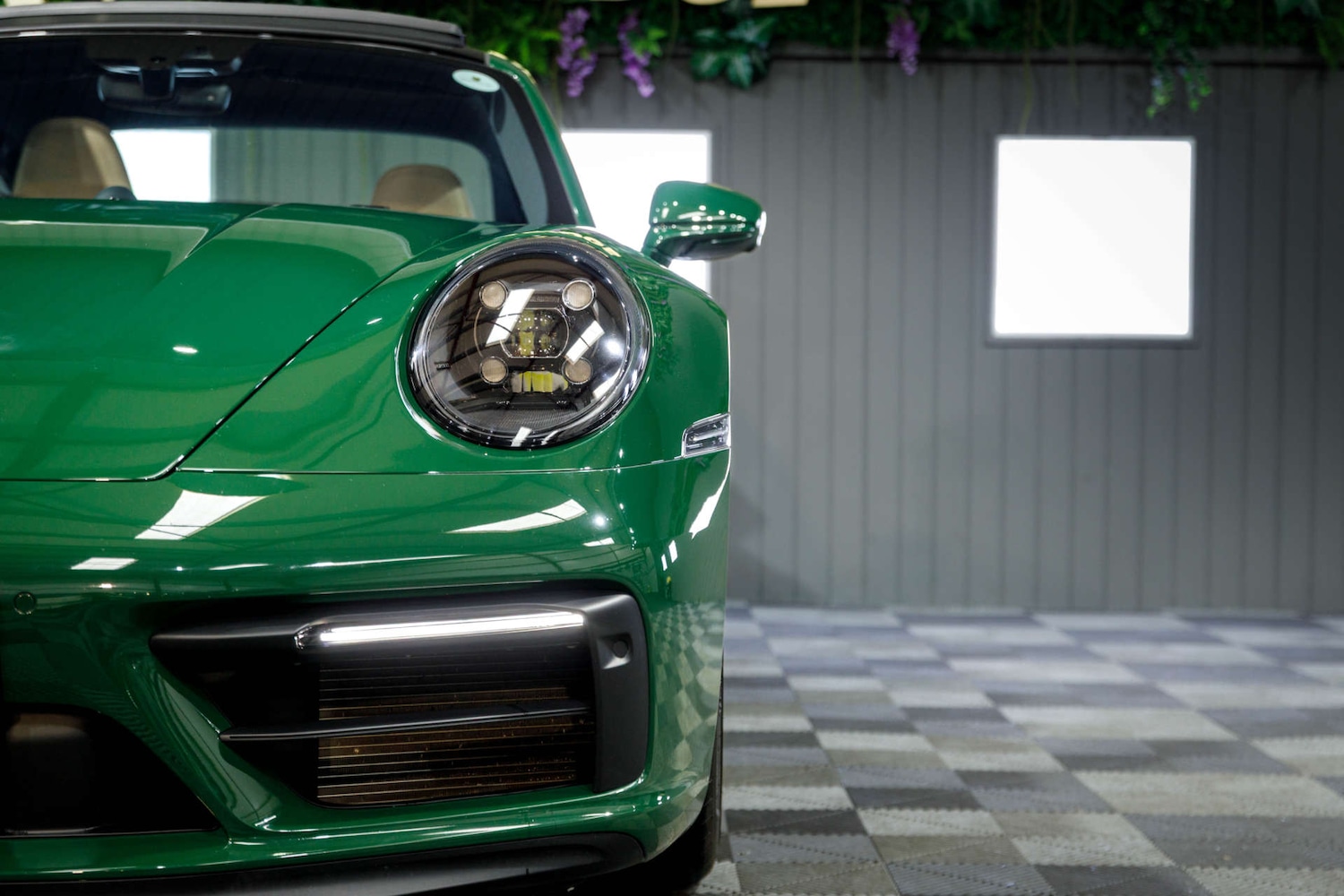 Used Porsche 911 2023 for sale - 77639552: Photo 17