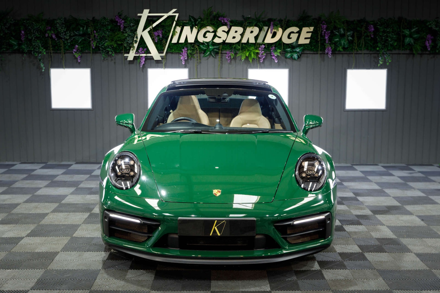 Used Porsche 911 2023 for sale - 77639552: Photo 18