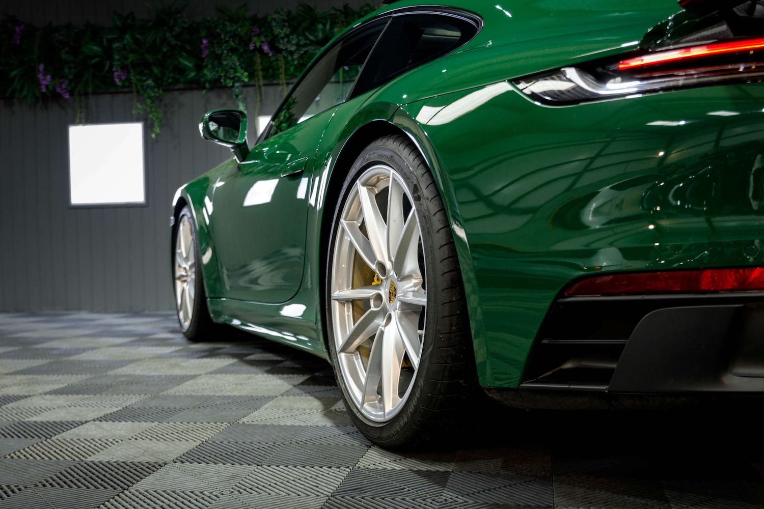 Used Porsche 911 2023 for sale - 77639552: Photo 46