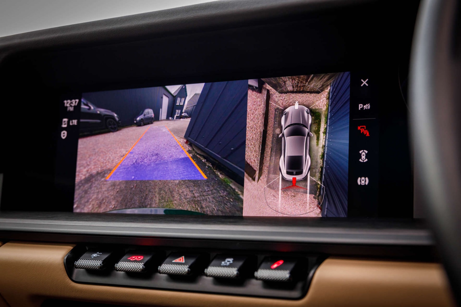 Used Porsche 911 2023 for sale - 77639552: Photo 65