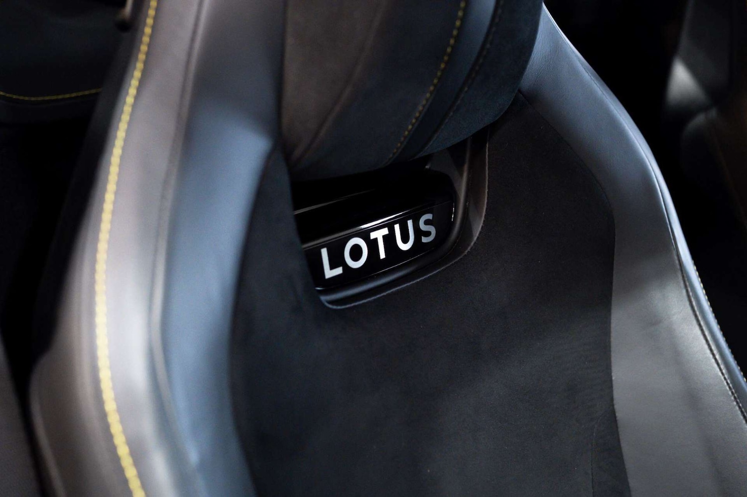 Used Lotus Emira 2022 for sale - 77460282: Photo 11