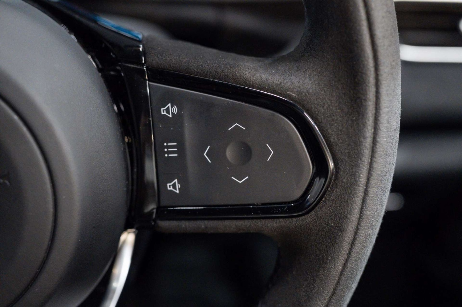 Used Lotus Emira 2022 for sale - 77460282: Photo 39