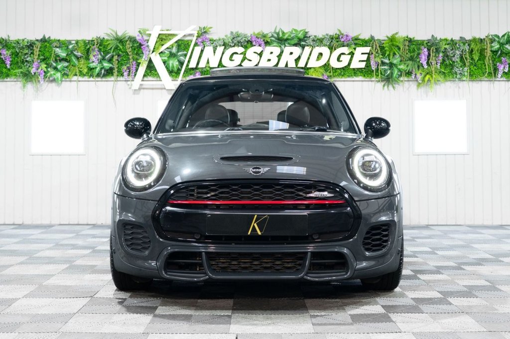 Used MINI Hatch 2019 for sale - 76350647: Photo 3