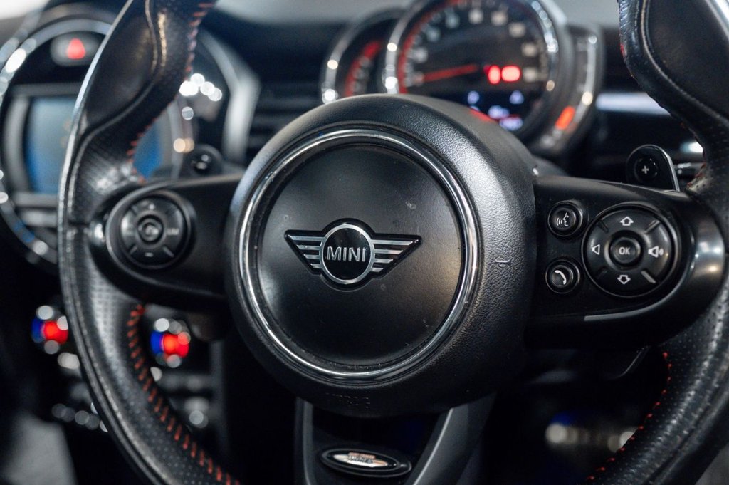 Used MINI Hatch 2019 for sale - 76350647: Photo 31