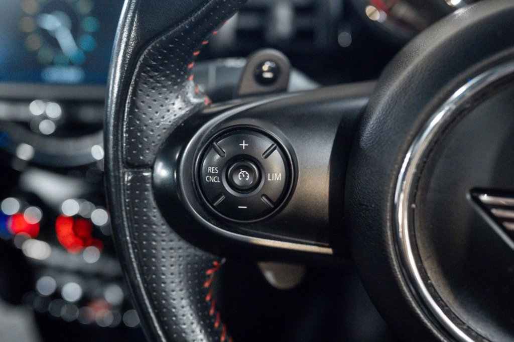 Used MINI Hatch 2019 for sale - 76350647: Photo 37