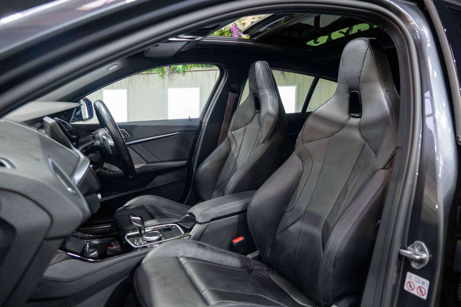 Used BMW 1 Series 2023 for sale - 77460269: Photo 2