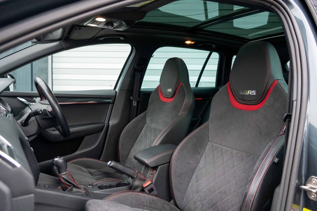 Used Skoda Octavia 2019 for sale - 76797910: Photo 2