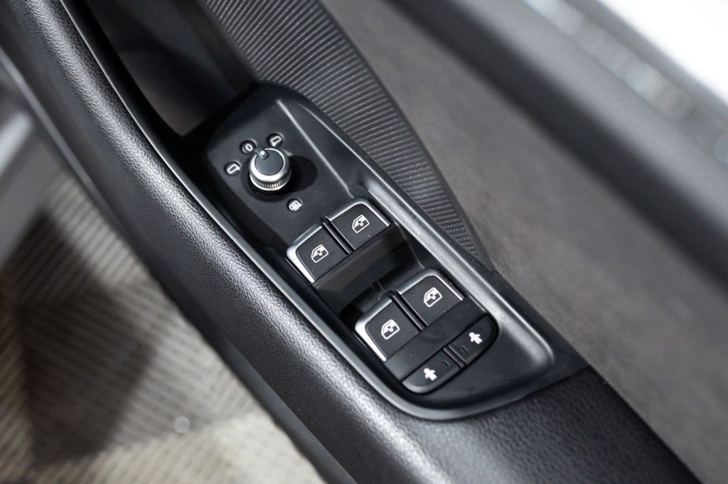 Used Audi RS3 2019 for sale - 76453932: Photo 46