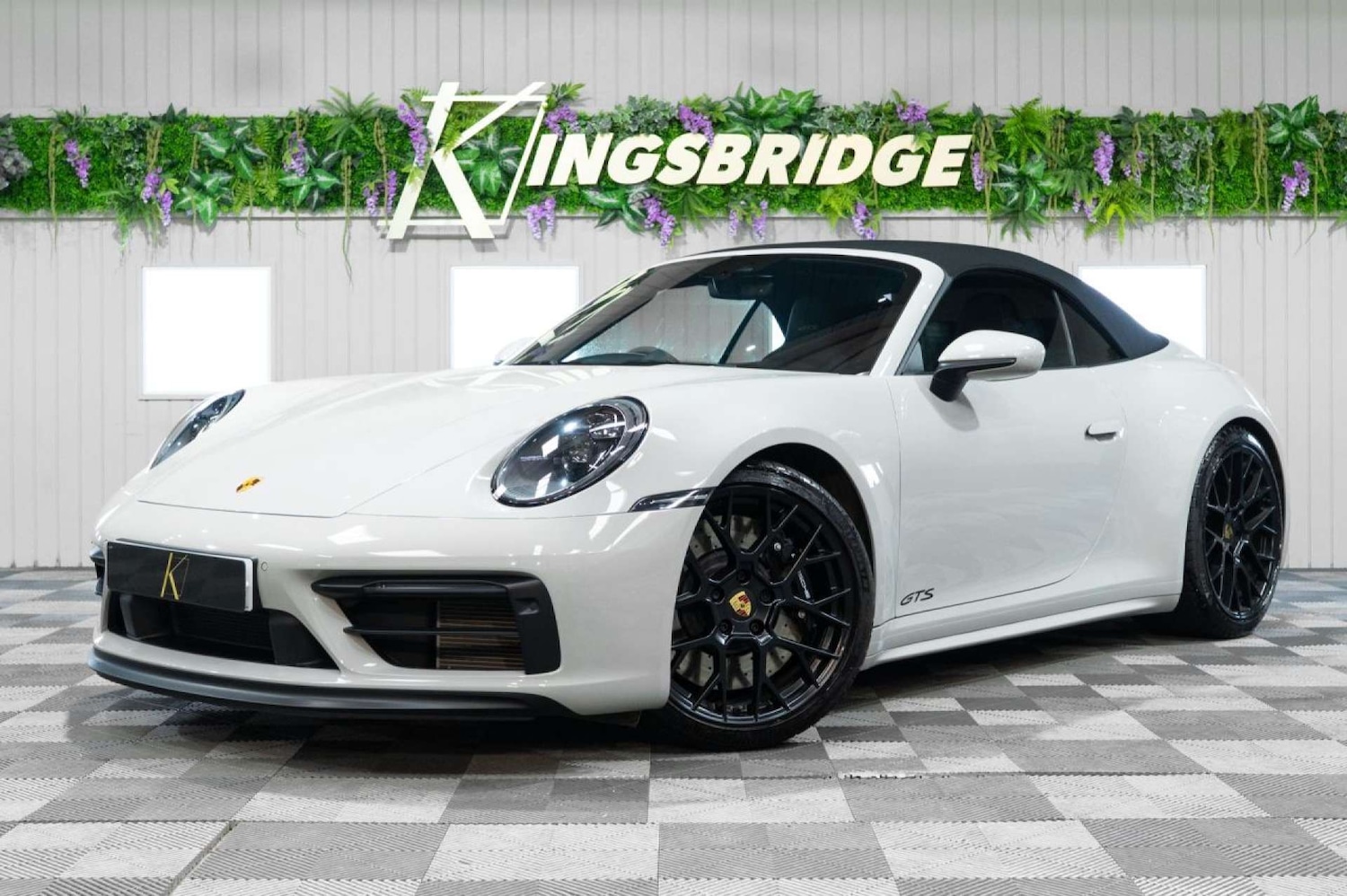 Used Porsche 911 2023 for sale - 77643184: Photo 12