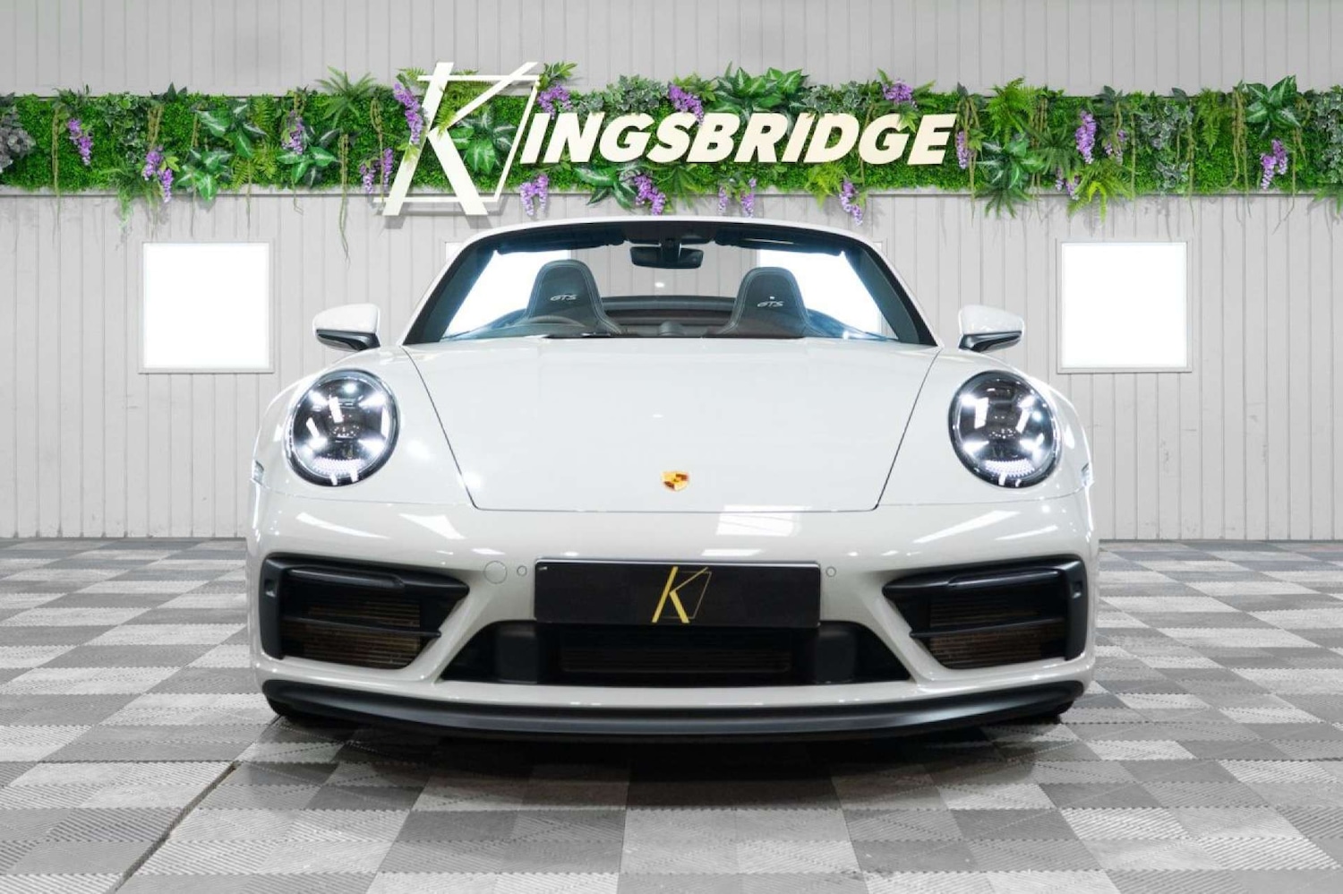 Used Porsche 911 2023 for sale - 77643184: Photo 13