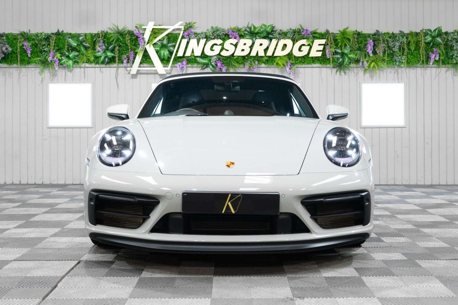 Used Porsche 911 2023 for sale - 77643184: Photo 3