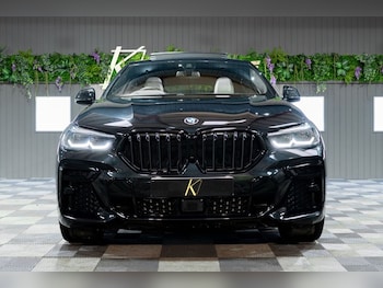 Used BMW X6 2022 for sale - 77200503: Photo