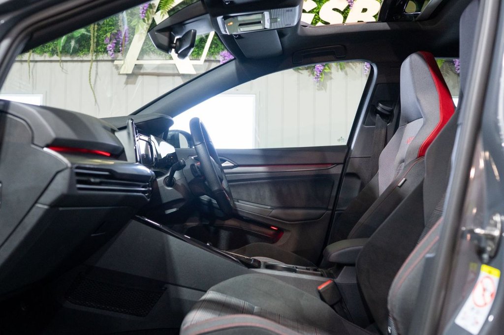 Used Volkswagen Golf 2023 for sale - 75947968: Photo 28