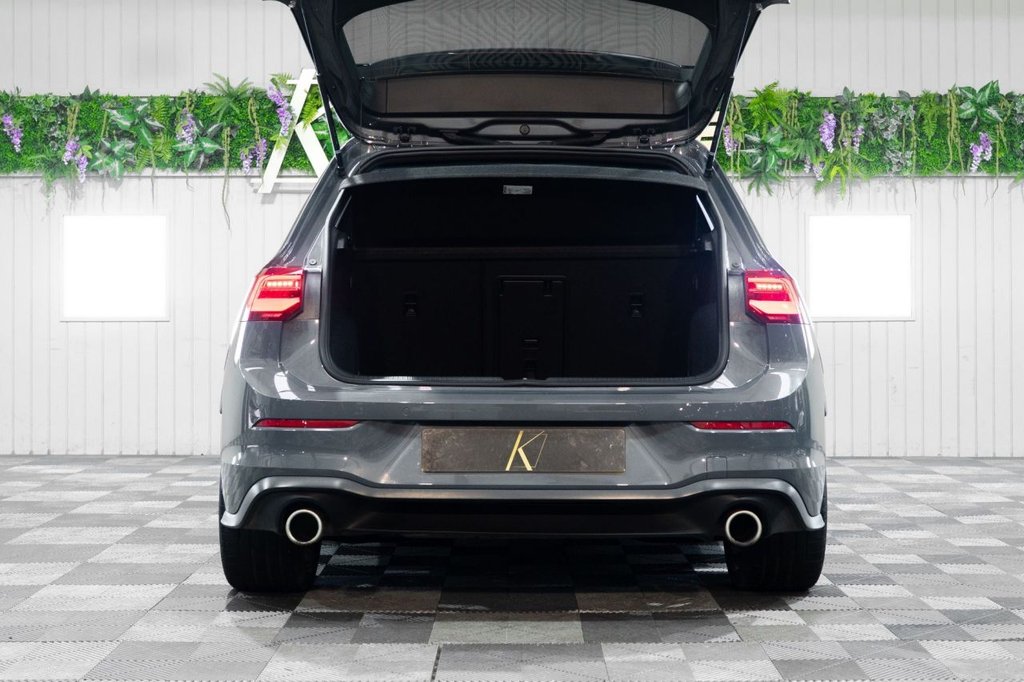 Used Volkswagen Golf 2023 for sale - 75947968: Photo 5