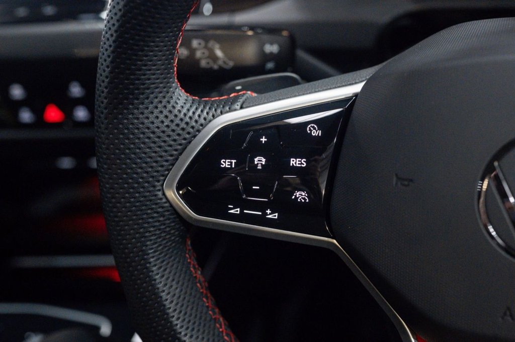 Used Volkswagen Golf 2023 for sale - 75947968: Photo 50